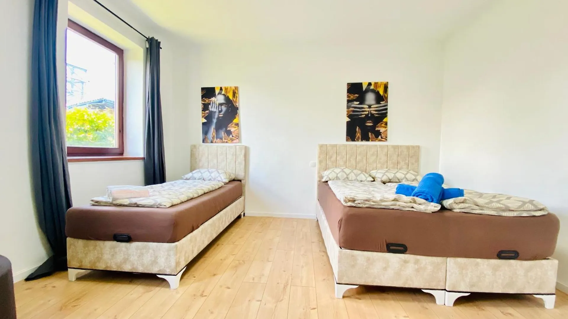 فيلة فيلا فيينافي Family House In Am Schopfwerk Area